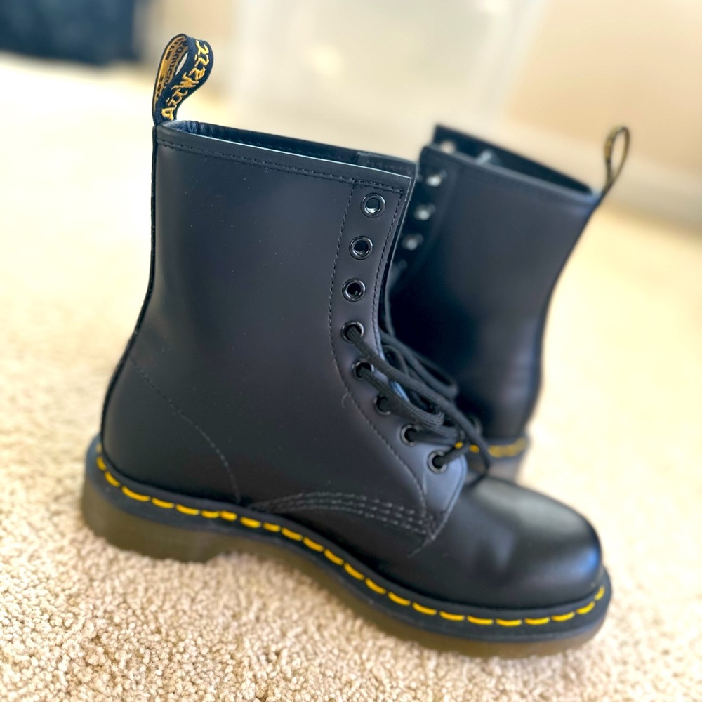 Original Dr. Martens. Never worn. No box. Black.
